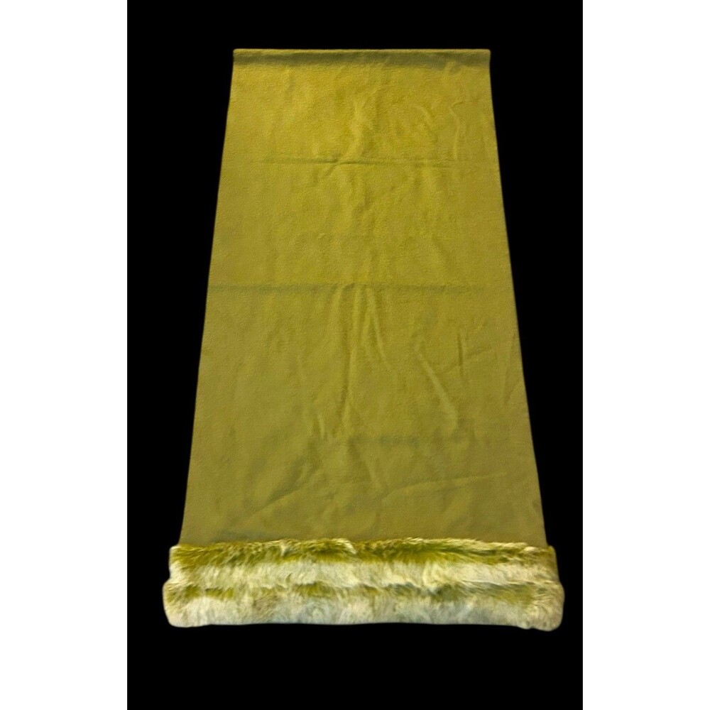 Preston & York Premiere Women's Avocado Green Wool & Rabbit Fur Wrap